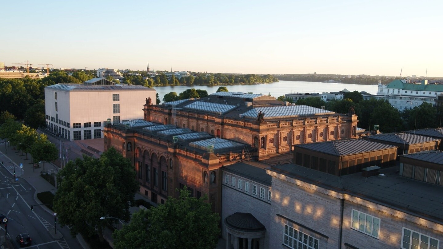 Luftaufnahme Hamburger Kunsthalle, Filmstill aus »Max Liebermann: Der  Weg in die Moderne«, Dokumentation von Susanne Brand, arte/NDR (2019)