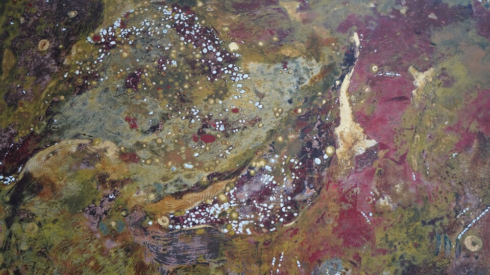 Truong Công Tùng, Day Wanes… Night Waxes, 2025 – ongoing, Detail: laquer on wood, egg shells, silver leaf, gold leaf, time and temperature, Series of 4 lacquer paintings, 160 x 90 x 5 each, Courtesy of the artist Truong Công Tùng, Day Wanes… Night Waxes, 2025 – ongoing, Detail: laquer on wood, egg shells, silver leaf, gold leaf, time and temperature, Series of 4 lacquer paintings, 160 x 90 x 5 each, Courtesy of the artist